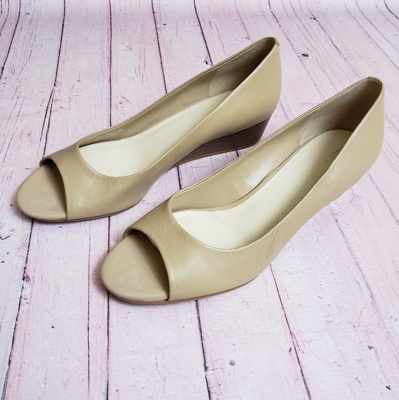 Cole Haan Shoes - Cole Haan | Elsie Open Toe Wedge
In Maple Sugar